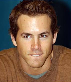 Ryan Reynolds on Gay Blog  Ryan Reynolds