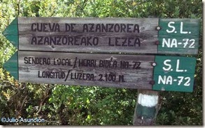 Cartel ruta cueva de Azanzorea_Valle de Roncal
