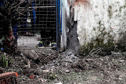 Cops smell 'outside help' in Kalimpong explosion  