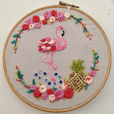 broderie flamant rose