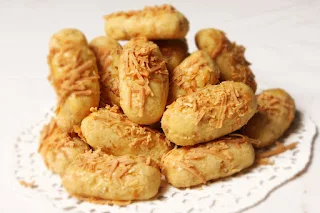 Resep Kastengel Renyah, Gurih dan Enak - Likethisya.com, Resep Kue Kastengel Keju Kraft Renyah Spesial Ny Liem, Resep Kue Kastengel Keju Special Enak | Resep Masakan