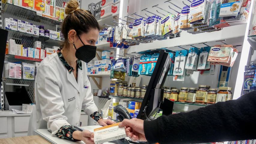 Reportan caída de 9 % en venta de medicamentos