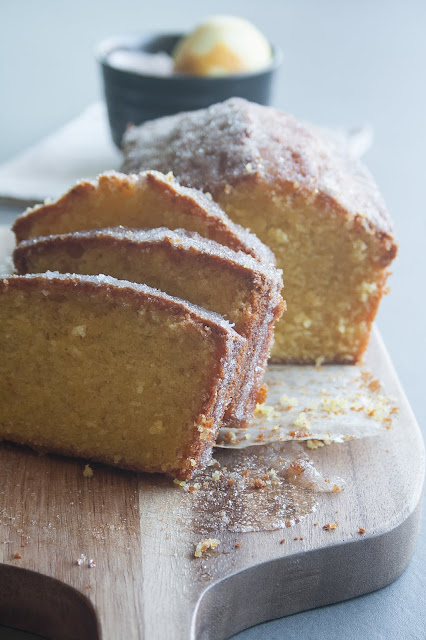 La ricetta della drizzle cake di Mary Berry