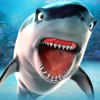 تتضمن لعبة القرش الجائع Hungry Shark Evolution على الكثير من الميزات منها:  أشكال متنوعة من القروش يمكنها تحريرهم واستخدامهم في اللعبة.  يمكنها التحكم باللعبة من خلال اللمس.  يمكنها اكتساب بعض الأدوات المخصصة للقروش.