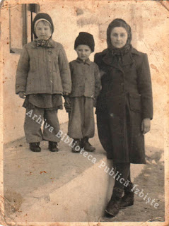 Soția Irina și copiii Anatol și Veronica la revenirea de la Solikamsc, 1954