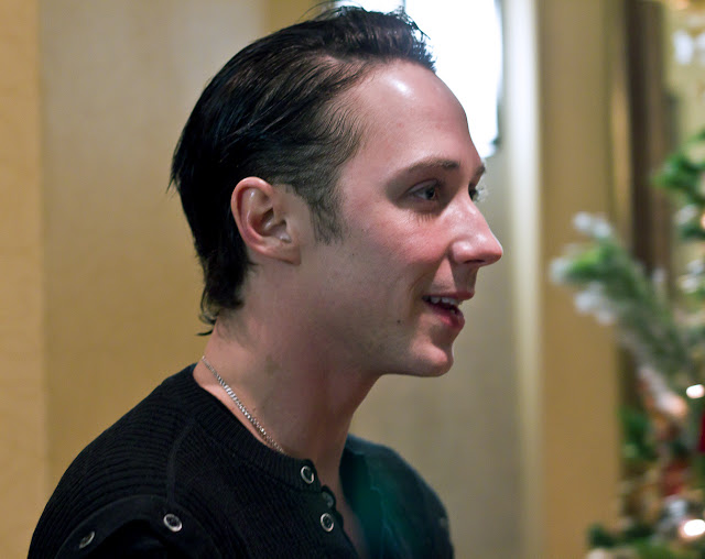 Johnny Weir. Photo © David Ingogly @ Official Johnny Weir Blog.