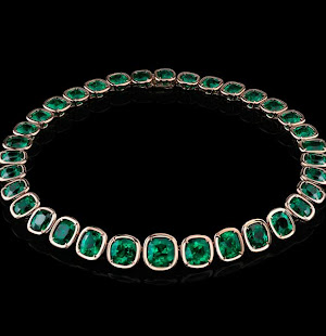 Style of Jolie Jewelry Goes Public in the South of France