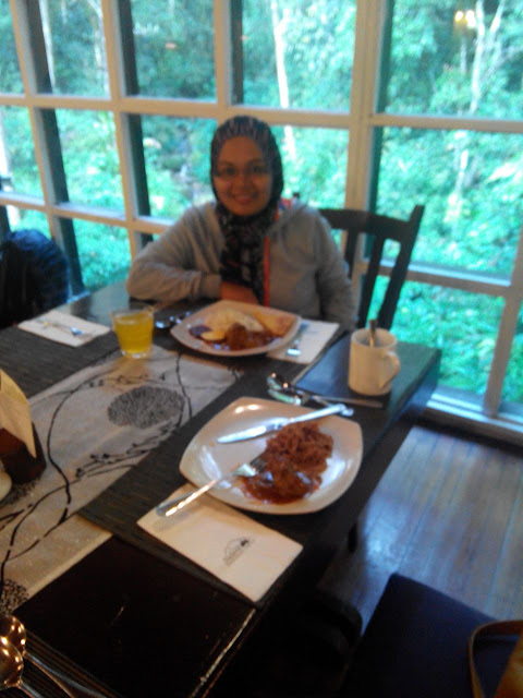 Breakfast di Mesilau Nature Resort