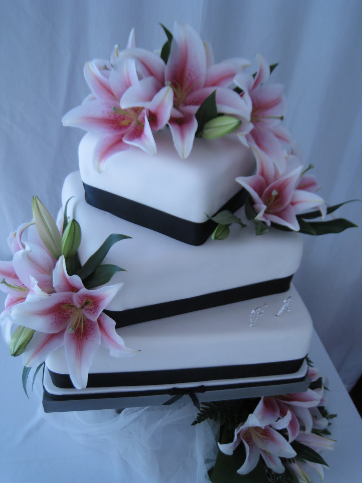 Pin Tarta Lazo Para Sonia Bow Cake On Pinterest