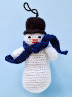 PATRON GRATIS MUÑECO DE NIEVE AMIGURUMI