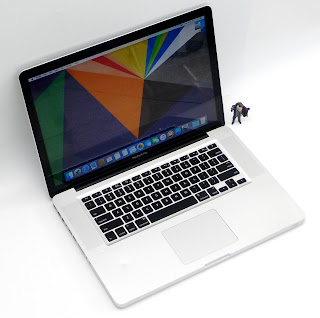 Jual MacBook Pro Core i7 | 15.4inch | Dual VGA 