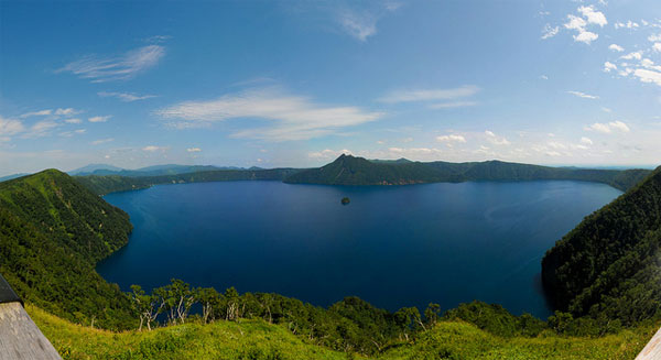 10 Danau Terindah di  Dunia  Kevin Free Center