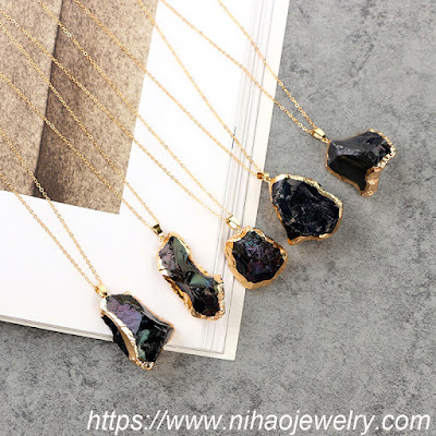 Natural raw stone necklace