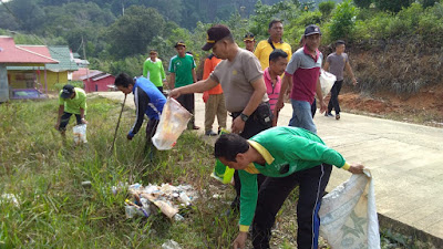 Peduli Lingkungan, Jumat Bersih di Pengkadan Merupakan Program Rutin Bulanan