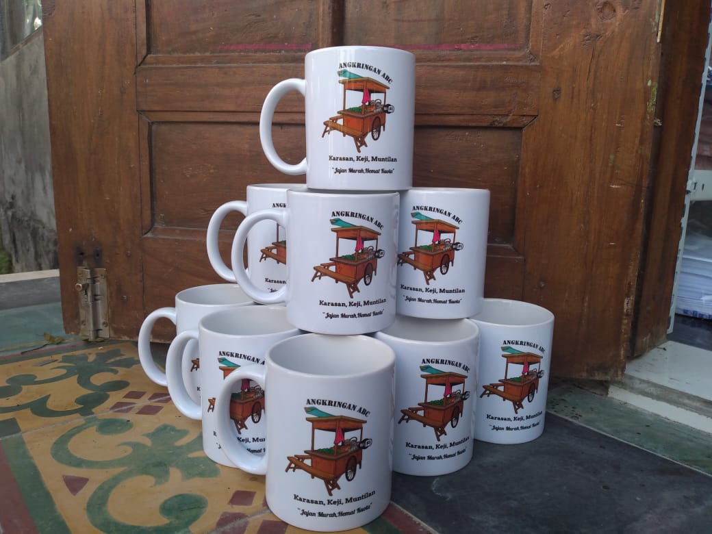 souvenir mug promosi di Bancar Tuban