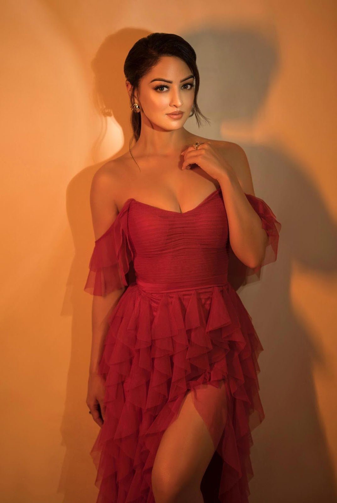 Sandeepa Dhar cleavage sexy legs off shoulder dress