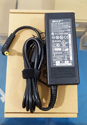 Jual adaptor Charger acer di makassar