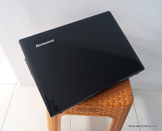 Jual laptop Lenovo Ideapad 300 - Banyuwangi