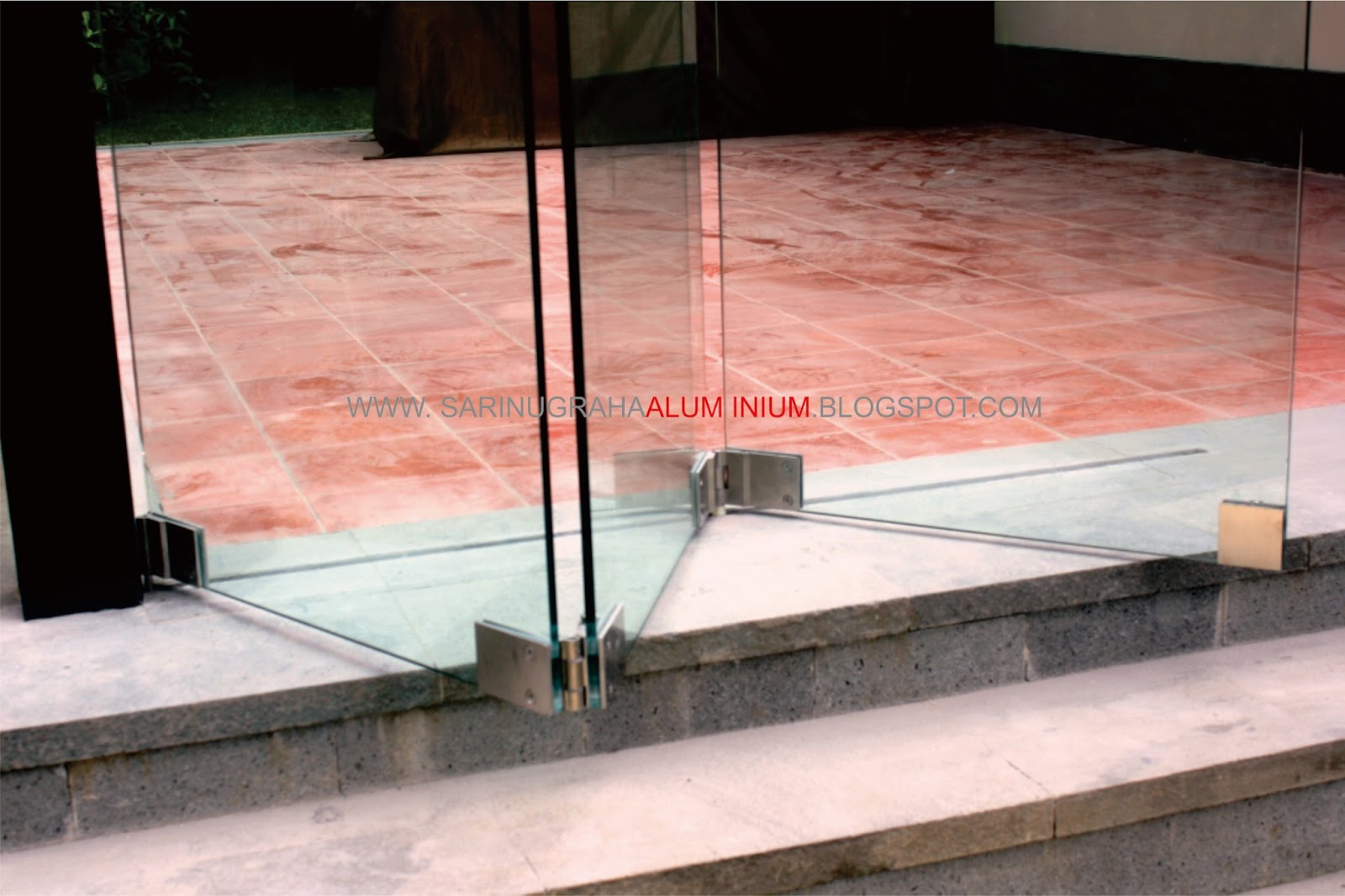 Sari Nugraha Aluminium Kaca Construction