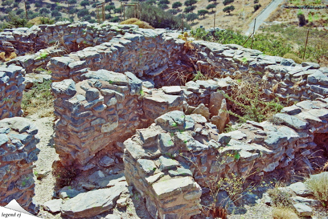 ミノア文明・カメシオン遺跡 Minoan Settlement, Chamesion/Chamezi／©legend ej