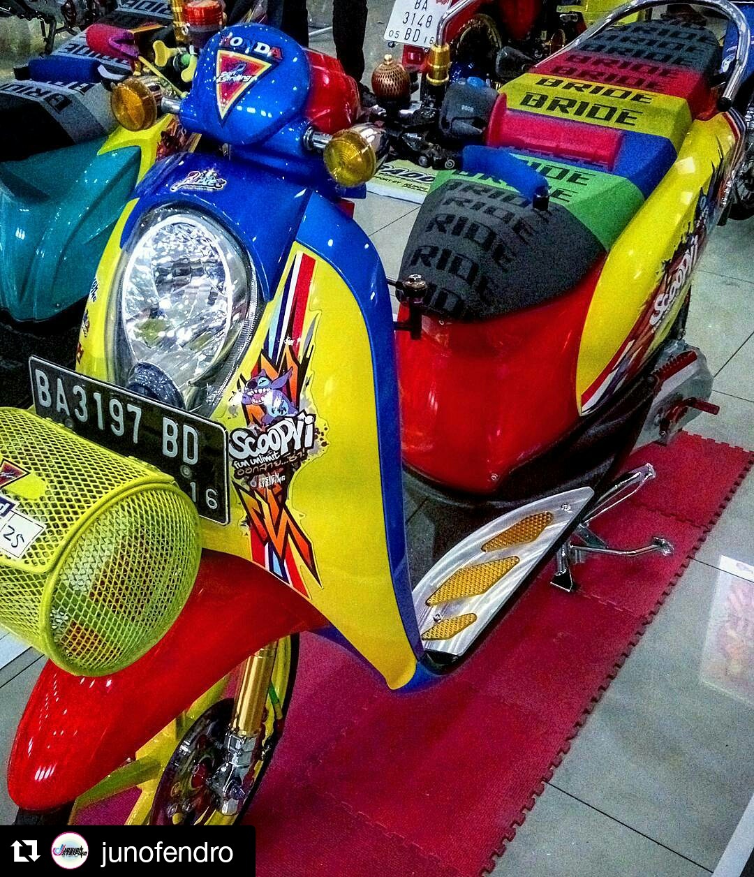 CONTOH MODIFIKASI MOTOR HONDA SCOOPY THAILOOKERS Blogs