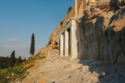 Μπήκαμε στο κρυμμένο «μυστικό» της Ακρόπολης