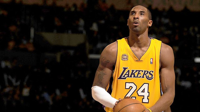 Basketball superstar Kobe Bryant, daughter killed in helicopter crash