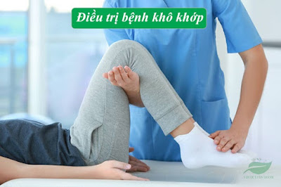 Điều trị khớp gối bị khô