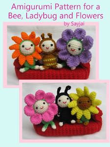 Amigurumi Pattern for a Bee, Ladybug and Flowers (Easy Crochet Doll Patterns Book 4) (English Edition)