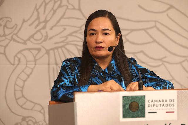diputada Verónica Juárez Piña, coordinadora de la bancada del PRD
