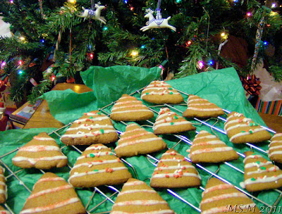 Gingerbread Trees w/ Lemon Icing 