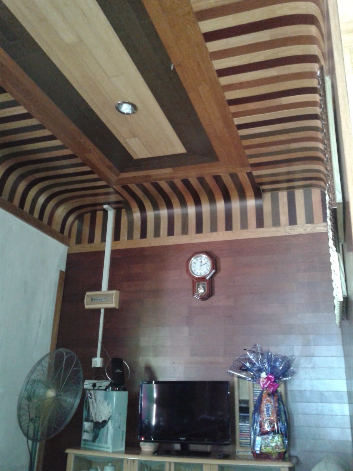  r t n y Deco rumah  Kayu  lapis sebagai hiasan  