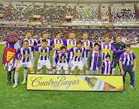 REAL VALLADOLID C. F. - Valladolid, España - Temporada 2014-15 - Rueda, Chus Herrero, Valiente, Leao, Timor, Óscar y Javi Varas; Peña, Hernán Pérez, Pereira y Álvaro Rubio - REAL VALLADOLID 4 (Timor 2, Hernán Pérez y Óscar), C. D. NUMANCIA 0 - 14/03/2015 - Liga de 2ª División, jornada 29 - Valladolid, estadio José Zorrilla