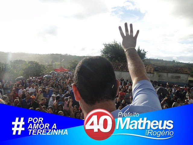 COMÍCIO  DO 40 NA CIDADE DE TEREZINHA. MATHEUS E ROGÉRIO NOS BRAÇOS DO POVO