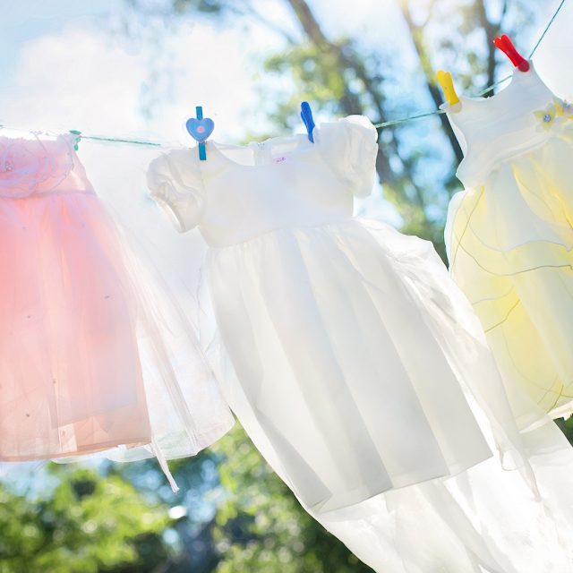 How to Make Your White Clothes Whiter Without Using A Washing Machine