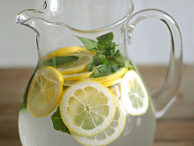 How to make homemade flavored waters