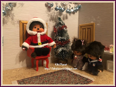 kiki monchhichi noël christmas père-noël santa claus cadeaux