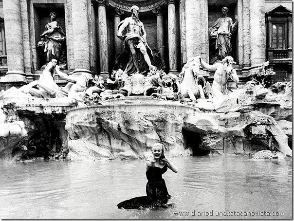 la dolce vita fontana di trevi anita ekberg