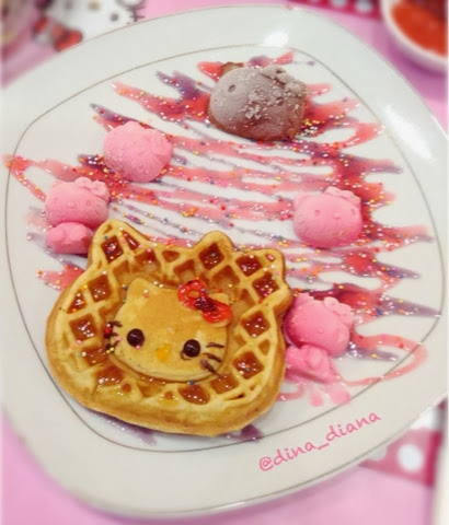 BerHelloKitty Ria yuk blush ON blush