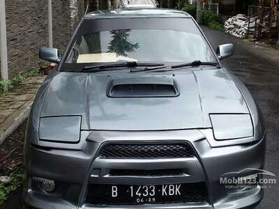 Mazda 323 1.6 1.6 Manual Sedan - Astina thn utk Penggemar Rp 45 Juta