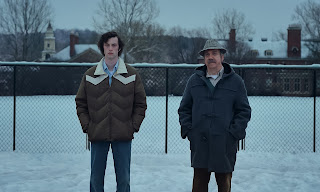 Dominic Sessa stars as Angus Tully and Paul Giamatti as Paul Hunham in director Alexander Payne’s THE HOLDOVERS, a Focus Features release.