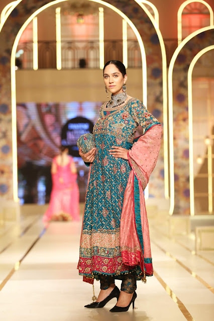 bridal couture week 2021,bridal couture week,pantene hum bridal couture week 2021,hum bridal couture week 2021,hum bridal couture week,pantene hum bridal couture week,bridal collection,pantene hum bridal couture,celebrities at bridal couture week 2021,saboor aly at bridal couture week 2021,haris shakeel,bridal couture week 2020,saboor ali ramp walk at bridal couture week 2021,bridal week 2021,pantene hum bridal couture week 2020,pentane hum bridal couture week 2020