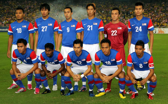 but b4 i go here is the pic of our great team MALAYSIA HARIMAU MALAYA