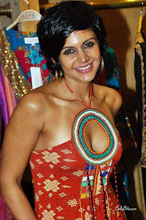 Sexy Sports Presenter Mandira Bedi