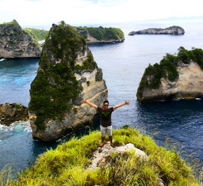 THE HILL OF THE TELETUBBIES IN NUSA PENIDA