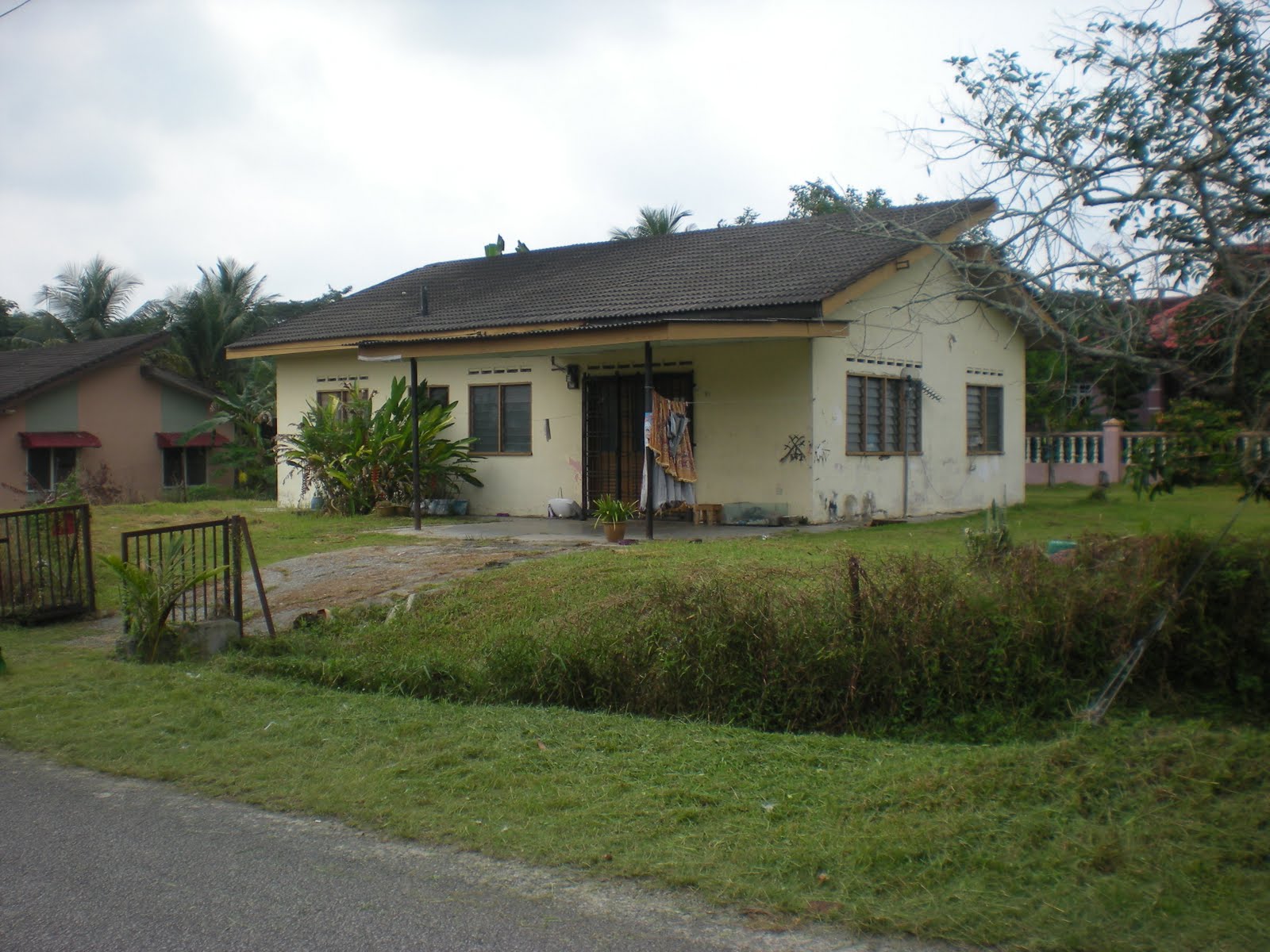  Rumah  dan Tanah untuk dijual Bandar Tenggara Kulai Johor 