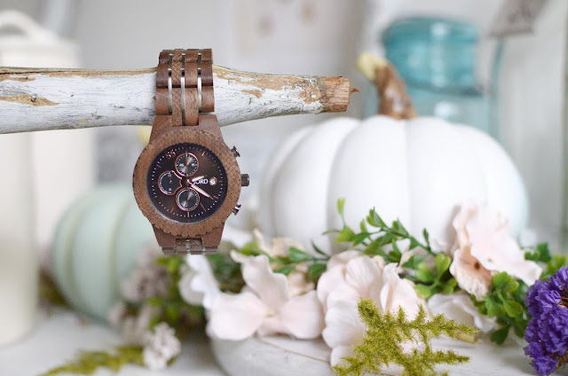 https://www.woodwatches.com/#camelotartcreations