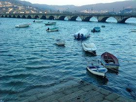 by E.V.Pita... Pontedeume estuary and River Eume / por E.V.Pita Ría de Pontedeume - río Eume ... http://evpita.blogspot.com/2011/03/pontedeume-estuary-ria-de-pontedeume.html