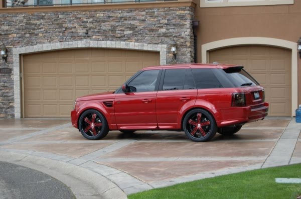  color of his Range Rover Sport The wheel dimensions are 22x9 inches 
