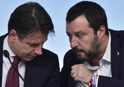 Il Governo si sgretola, Conte scrive a Salvini: "Inaccettabile sleale collaborazione"